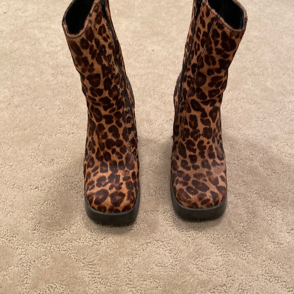 Steve Madden calf hair bootie’